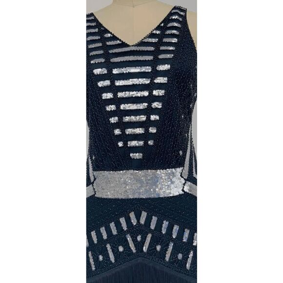 ✨🖤 Flapper Great Gatsby 1920s Retro Tassel Fringe Sequin Black Dress SIZE M NWT - Picture 9 of 17